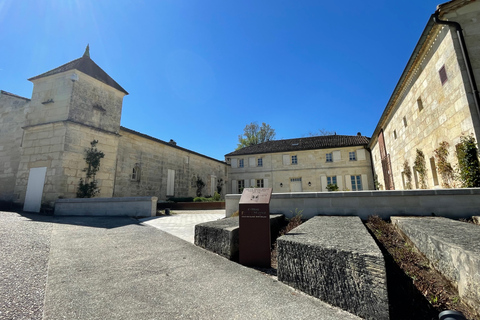 Saint-Emilion: tour enologico di mezza giornata in tenute classificateSaint-Emilion: tour enogastronomico di mezza giornata in tenute classificate