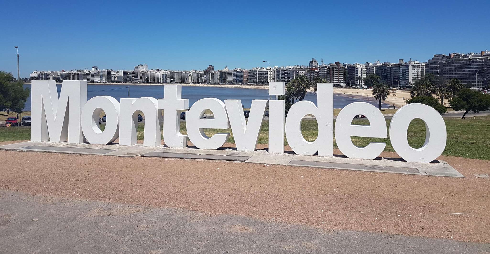 Privater Tagesausflug nach Montevideo ab Buenos Aires - Hizvo