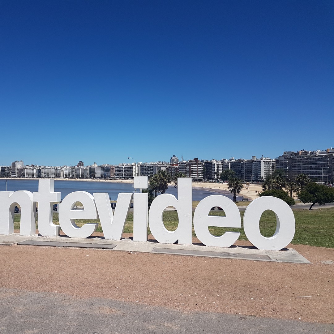 Colagem de mídia