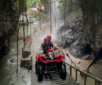 Ubud: quad-ATV-watervallen en Barong-grotten