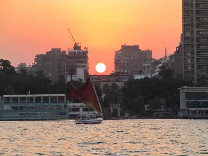 Cairo: River Nile Private Sunset Felucca Sailing Trip