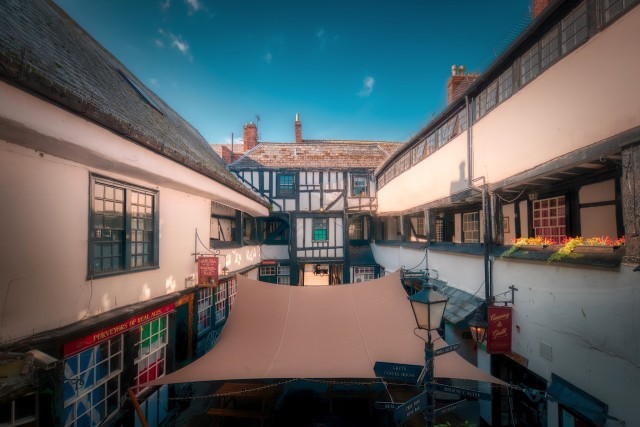 Visit The New Inn Ghost Tour in Gloucester, England