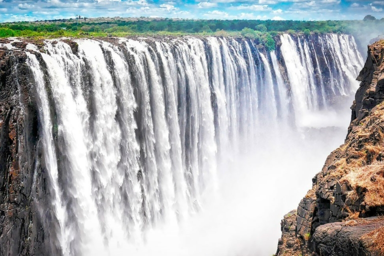 Excursión de 3 días a Zimbabue, Zambia y Botsuana: safari, cataratas de Vic