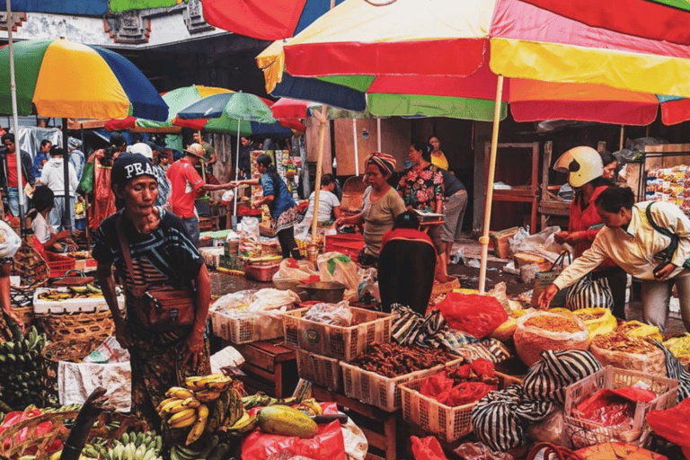 Ubud: mercato dell&#039;arte, tour delle cascate e del tempio con danza LegongTour privato con danza Legong opzionale