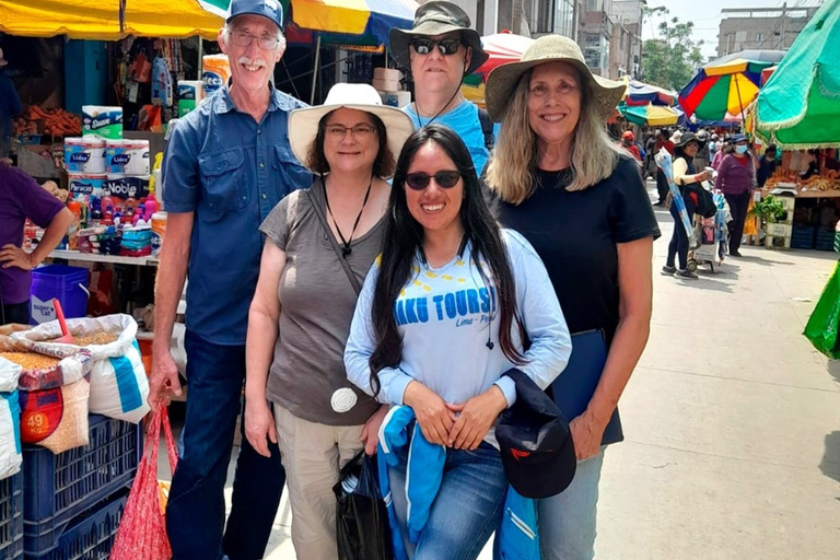 Lima: Excursión al Barrio Chabolista (Experiencia de Vida Local)Tour por el barrio de chabolas de Lima