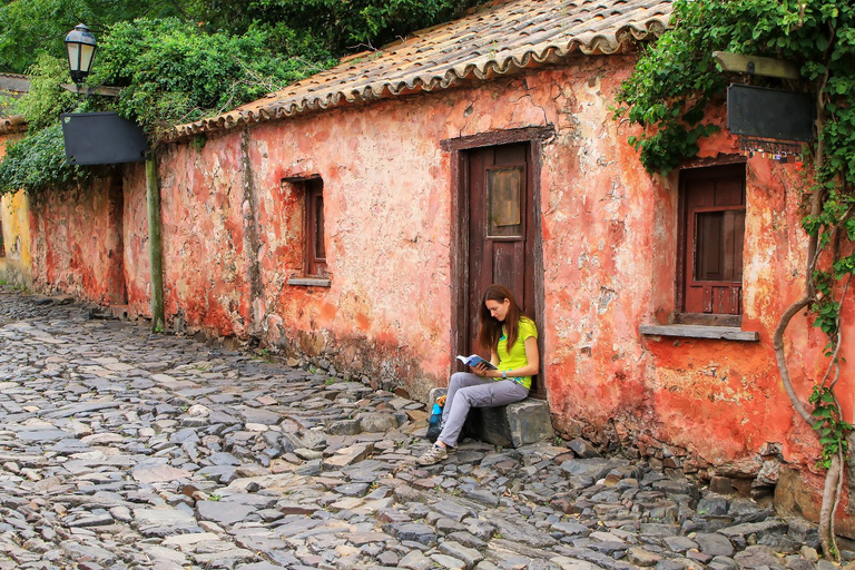 Colonia: Private City Tour on Foot (Historic District)Private City Walking Tour included entry to main church