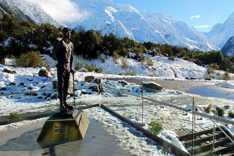Christchurch: Mt Cook & Lake Tekapo Small Group Day Tour