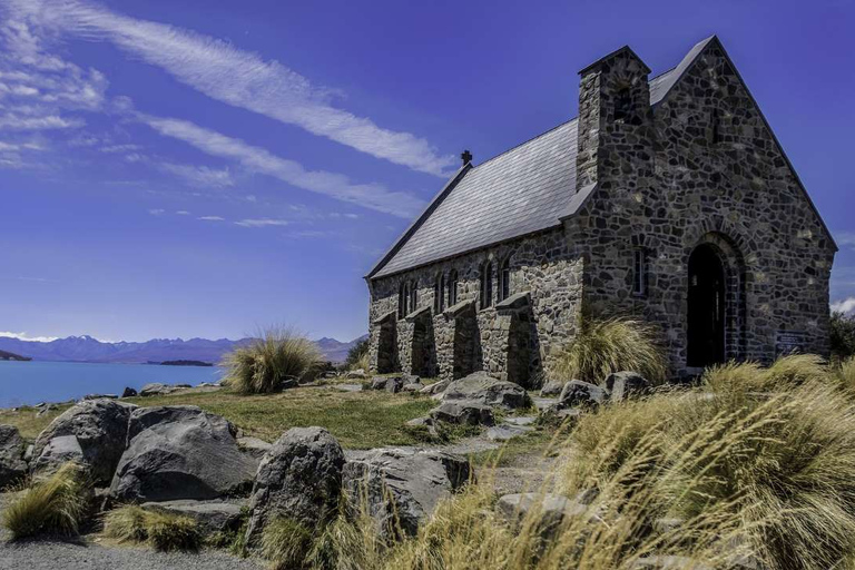 Christchurch: Mt Cook & Lake Tekapo Small Group Day Tour