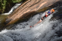 Extreme Dalat Canyoning - Housity