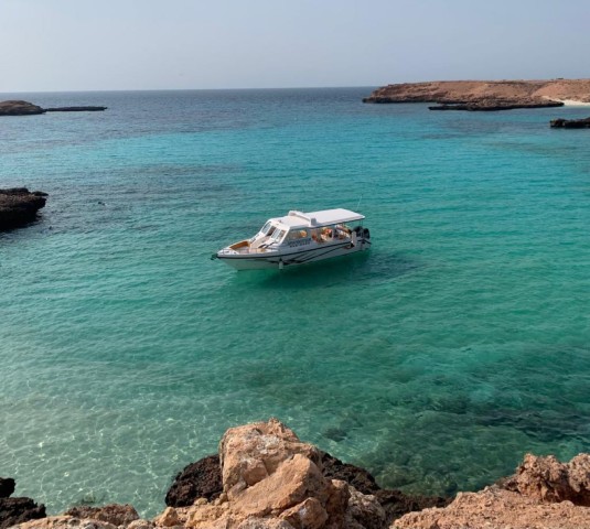 Visit Snorkeling Trip at Daymaniyat Islands in Coastal Oman