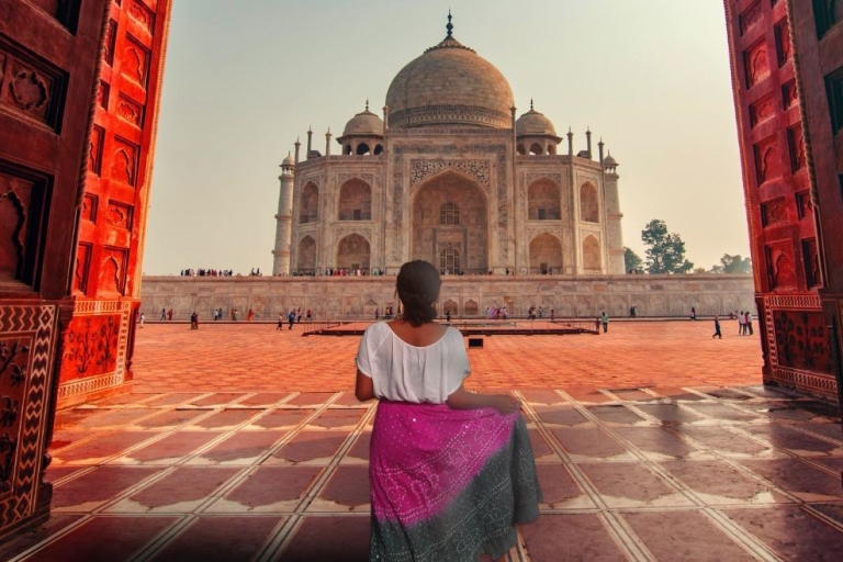From Delhi: Agra Overnight Tour By Car Tour with Hotel / Accomendations / Entrances