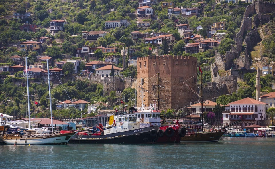 Alanya, Pirate Boat Trip with Meal, Drinks and Pickup Option - Housity