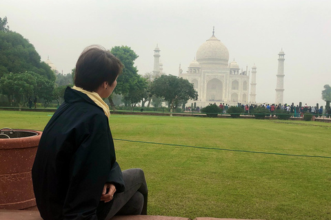 Depuis Delhi : visite privée du Taj Mahal au lever du soleil et d'Agra en voiture