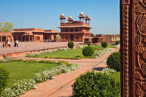 Visita Chand Baori, Fatehpur Sikri Con Bajada a Agra Desde BundiVisita Chand Baori,Fatehpur Sikri con bajada a Agra desde Bundi