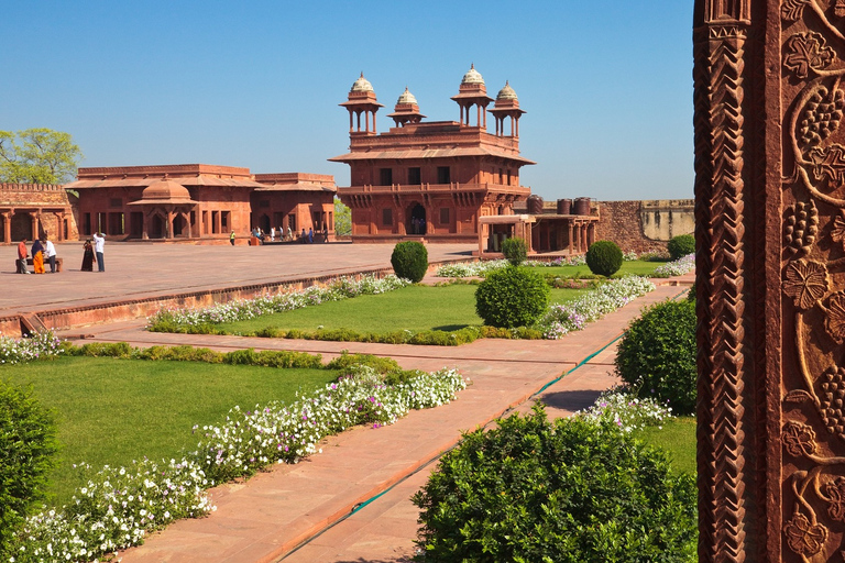 Bezoek Chand Baori, Fatehpur Sikri met Agra Drop van BundiBezoek Chand Baori, Fatehpur Sikri met Agra-drop van Bundi