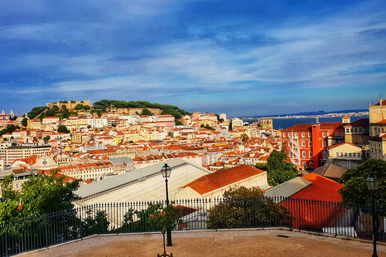 Explore LisbonExplore Lisbon in 5 Hours