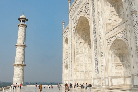 Neu Delhi: Taj Mahal, Agra Fort, Baby Taj Tour mit TransferOption 1: Taj Mahal, Agra nur mit Reiseführer von Agra aus