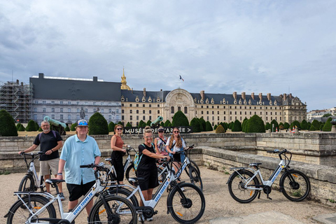 Paris: Afternoon E-Bike Guided Small Group Tour