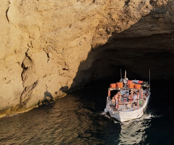 San Antonio: Cala Bassa, Cala Conta and Cave Boat Trip
