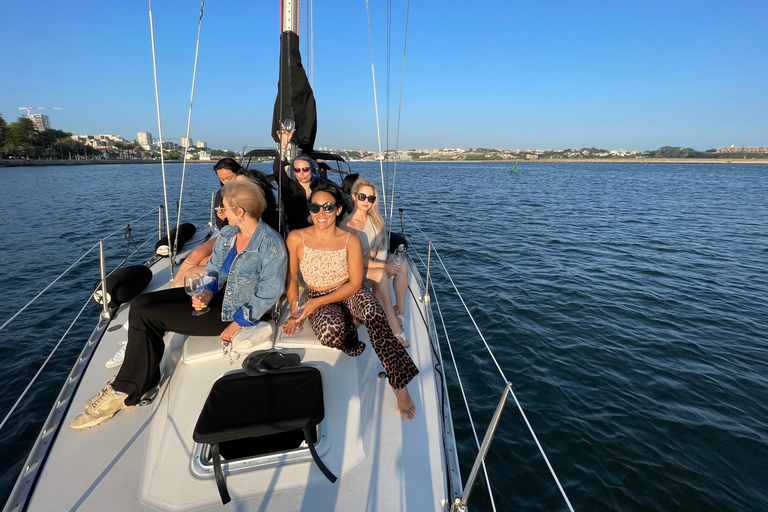 Porto: Charming Sailboat Cruise Sunset