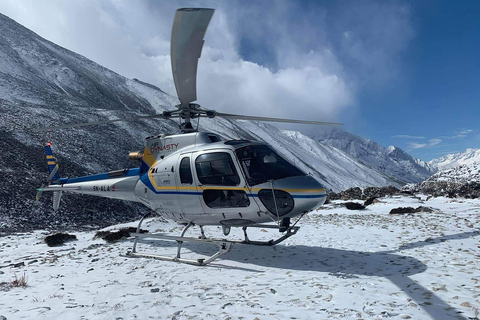 Excursión de aterrizaje en helicóptero en el Annapurna Basecamp desde Pokhara