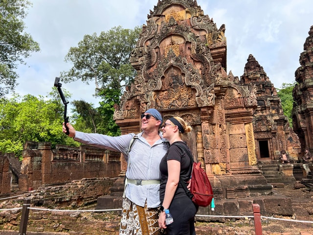 2-Day Angkor Small-Group Tour & Banteay Srei from Siem Reap