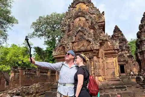 Tour di 2 giorni per piccoli gruppi di Angkor e Banteay Srei da Siem Reap