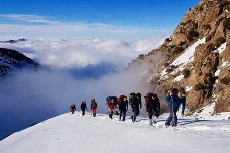 Excursão combinada: excursão de 5 dias ao Monte Toubkal e ao SaaraExcursão combinada: caminhada nas montanhas do Atlas e deserto do Saara 5 dias