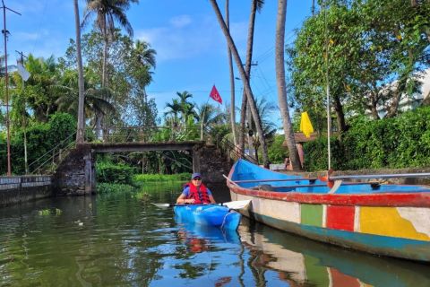 Kerala: Backwater Village Private Customized Kayaking Tour
