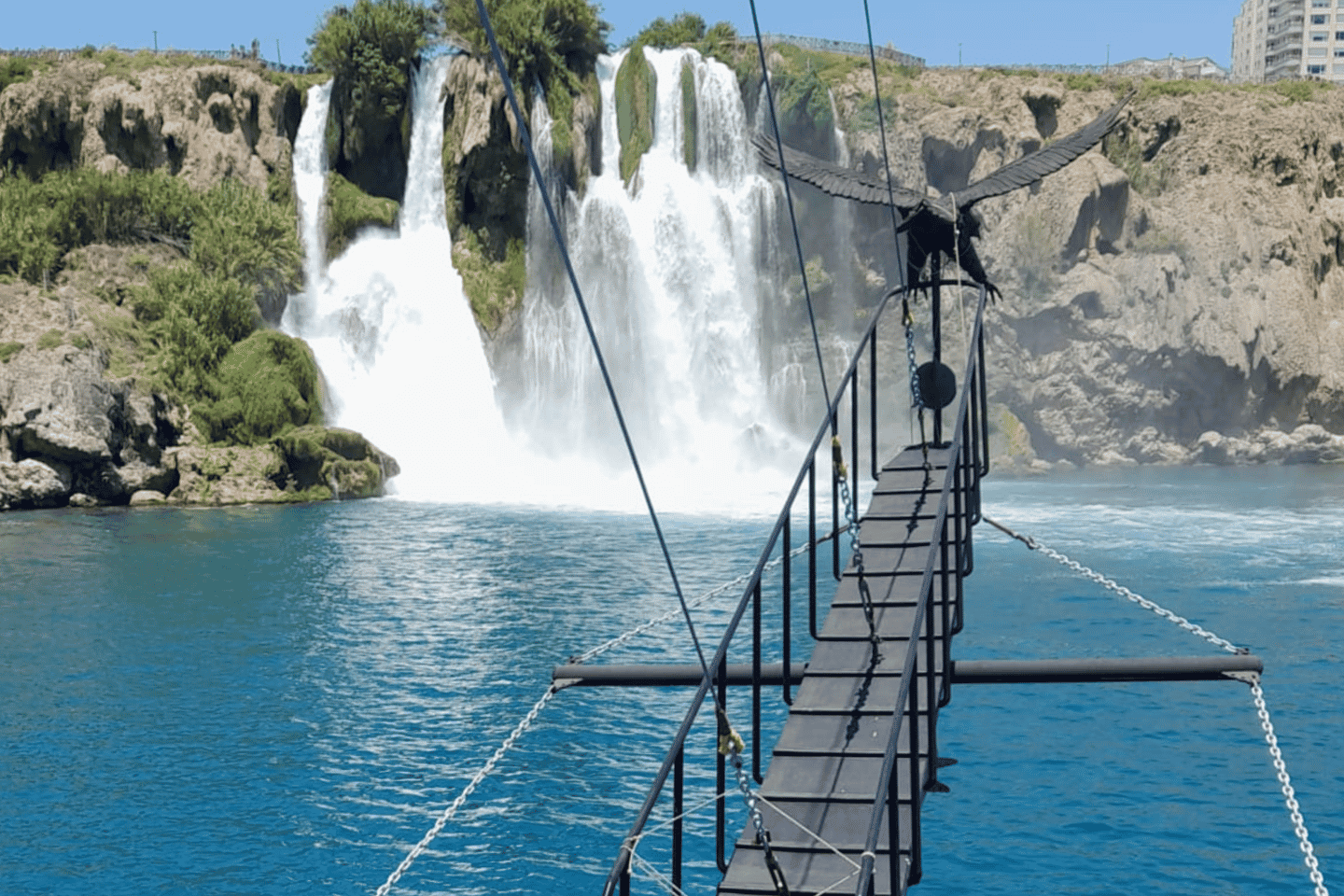 Antalya: Relax Boat Trip with Lunch to the Duden Waterfall