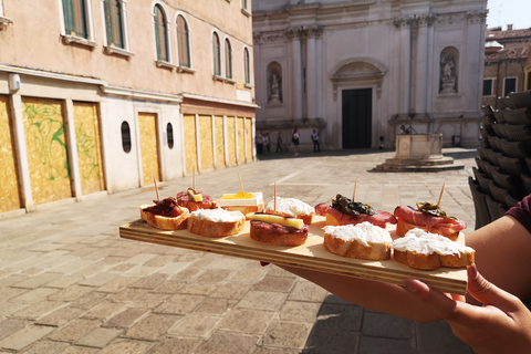 Veneza: Tour gastronômico ao crepúsculo com degustação de Cicchetti e Spritz