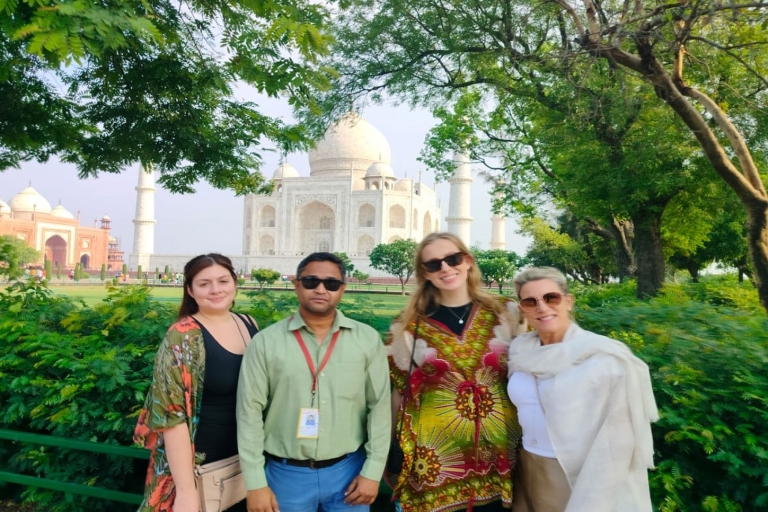 Z Delhi: Taj Mahal Sunrise i Agra Fort Tour samochodem - wszystkoZ Delhi: Prywatna wycieczka o wschodzie słońca do Taj Mahal samochodem