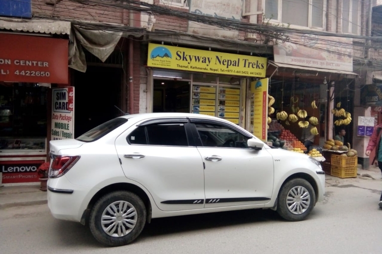 Bilet turystyczny jeepem z Kathmandu do PokharyPrywatny pojazd turystyczny z Kathmandu do Pokhary