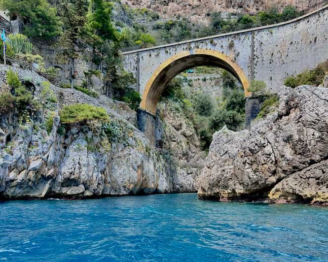 Depuis Positano Praiano Excursion en hors bord sur la côte