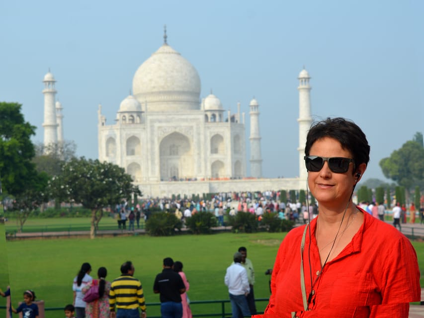 Skip The Line Taj Mahal Sunrise Tour From Delhi Getyourguide 8843