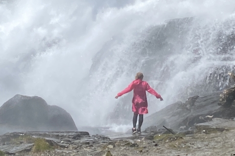 Bergen: Persiguiendo las Cascadas del Fiordo de Hardangerfjord Excursión por la costa