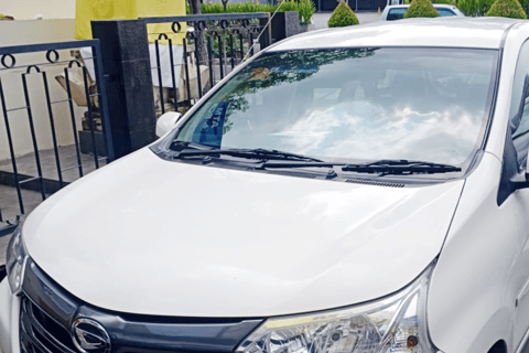 Bali : transfert privé de l'aéroport/du port à Kuta/SeminyakSeminyak, Kerobokan, Batu Belig jusqu'au port de Padangbai