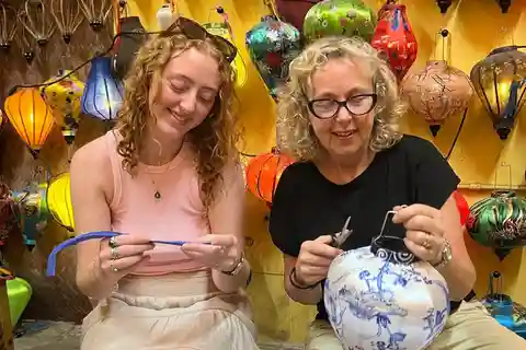 Hoi An: Experiencia de fabricación de linternas y paseo en barco por la jungla de coco