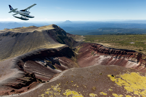 Rotorua: volo panoramico sul monte Tarawera e sulla valle di WaimanguTour del sentiero dell&#039;eruzione della valle vulcanica del Monte Tarawera / Waimangu