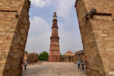 From Delhi: Qutub Minar & Humayun tomb with Shopping Spree