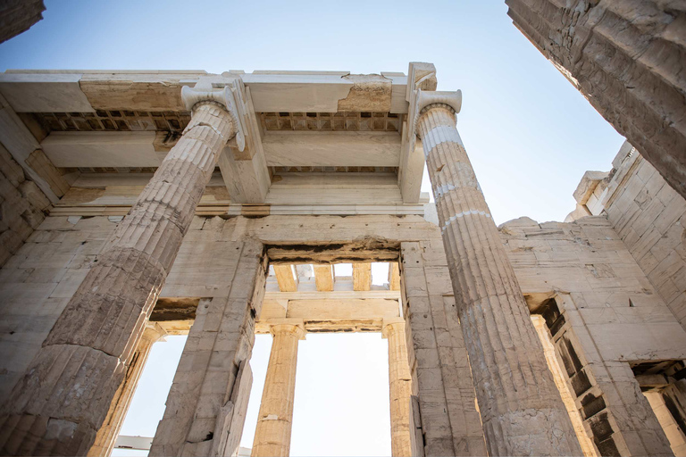 Athènes: visite guidée à pied de l'Acropole et de Plaka tôt le matinVisite de groupe avec billet d'entrée