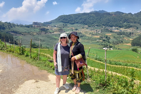 Red Dao Village Trek en kruidenbad