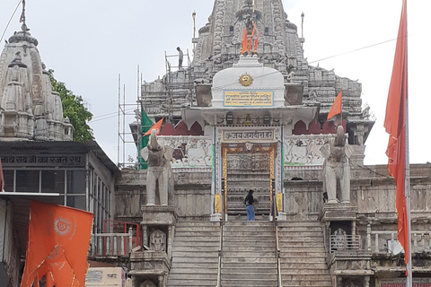 Udaipur: het oude stadserfgoed en de lokale marktwandeling