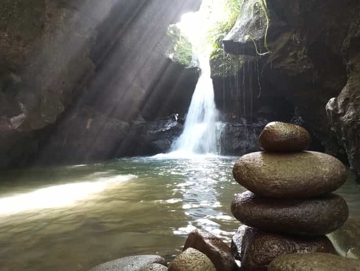 tetebatu walking tour