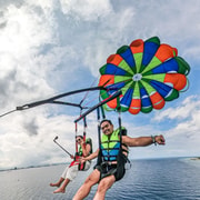 Cebu: Parasailing Ride Experience & Snorkeling Activity Cebu: Parasailing Ride Experience & Snorkeling Activity
