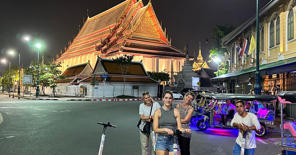 Bangkok Elektroroller Tour Bei Nacht GetYourGuide