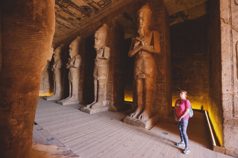 Desde El Gouna Tour privado de dos días de Luxor y Abu Simbel