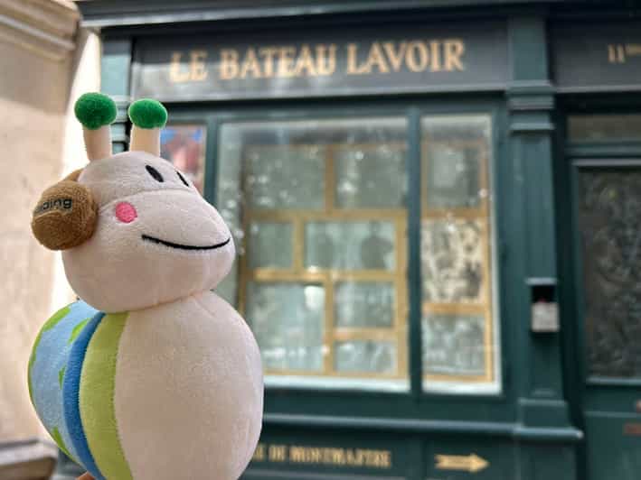 Montmartre 2 Hours SelfGuided Tour GetYourGuide