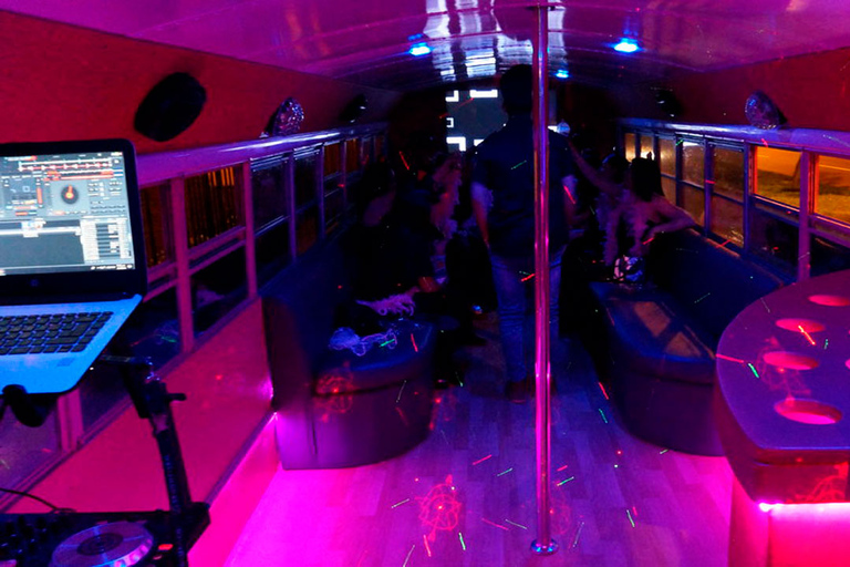 Party bus by Cusco 180° 1 day