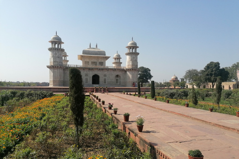 Au départ de Jaipur : Visite privée du Taj Mahal et du Fort d'Agra au lever du soleil